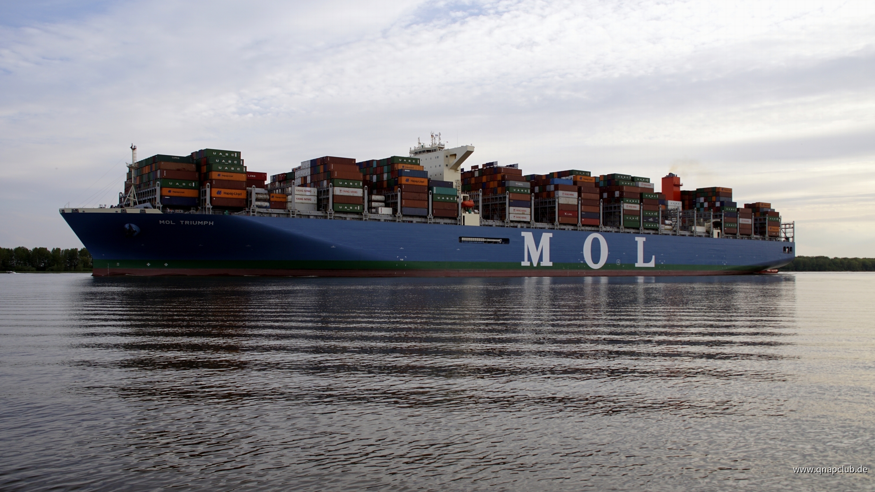 MOL TRIUMPH - Das größte Containerschiff der Welt